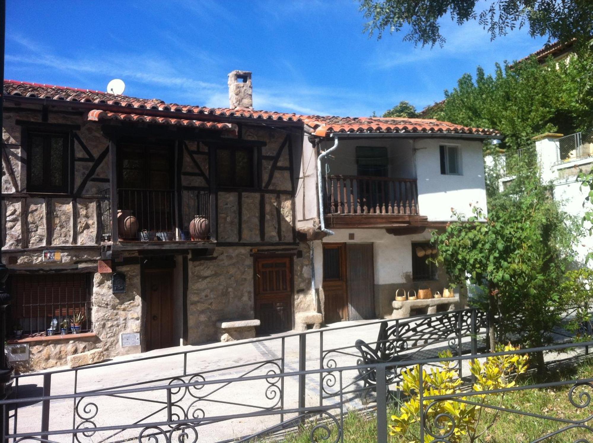 Casa Rural Con Encanto "Los Postigos" Banos De Montemayor Exterior photo